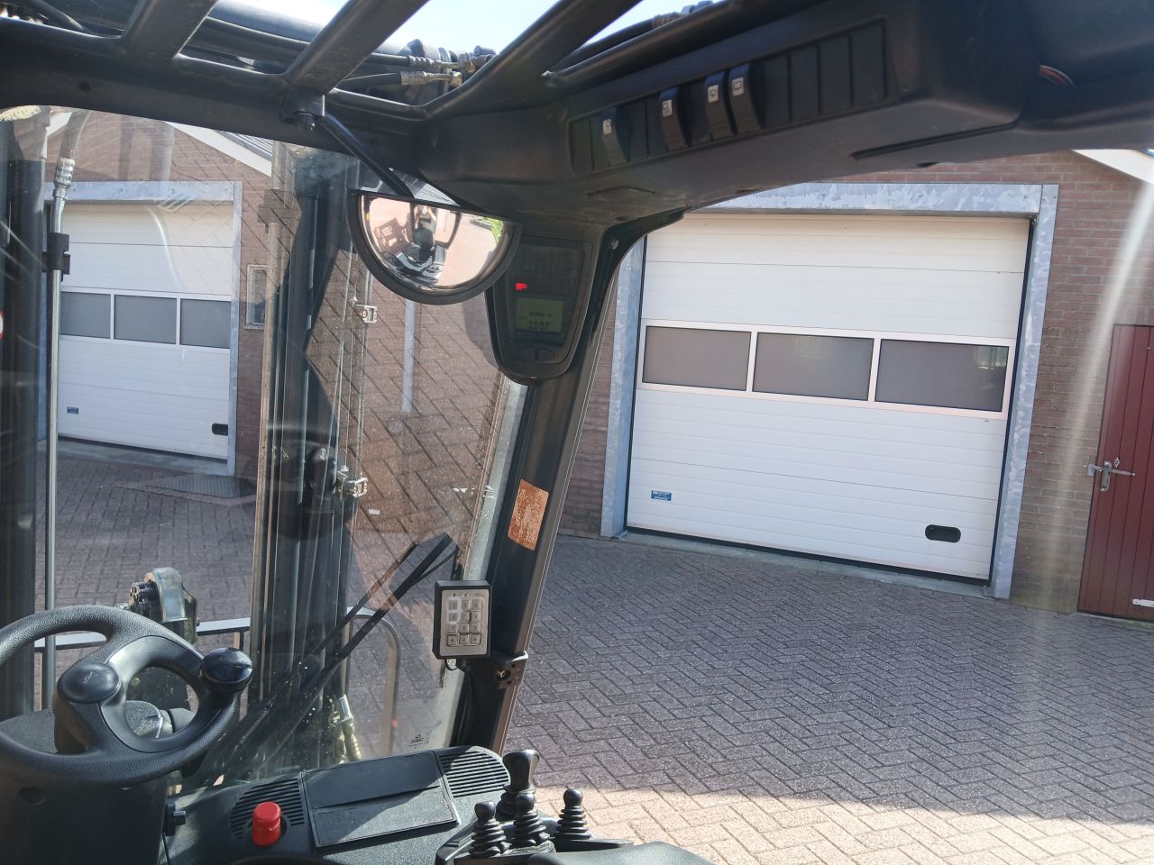 Linde e16 - 01 / side shift / bj2013 / accu 2019