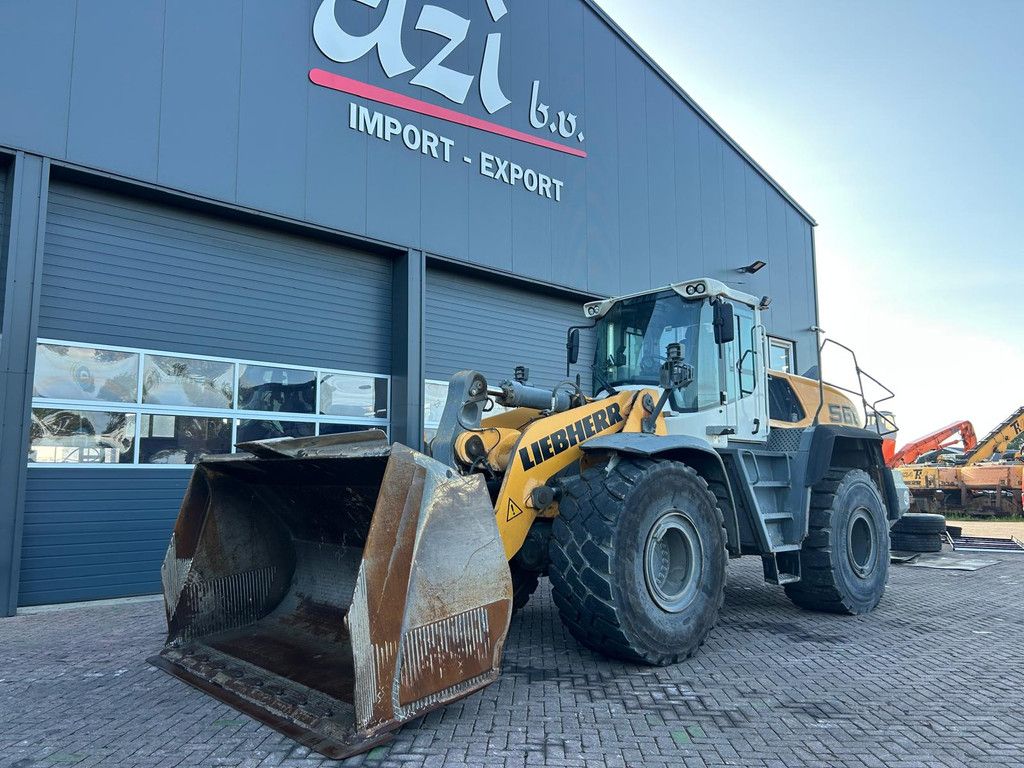 Liebherr L566