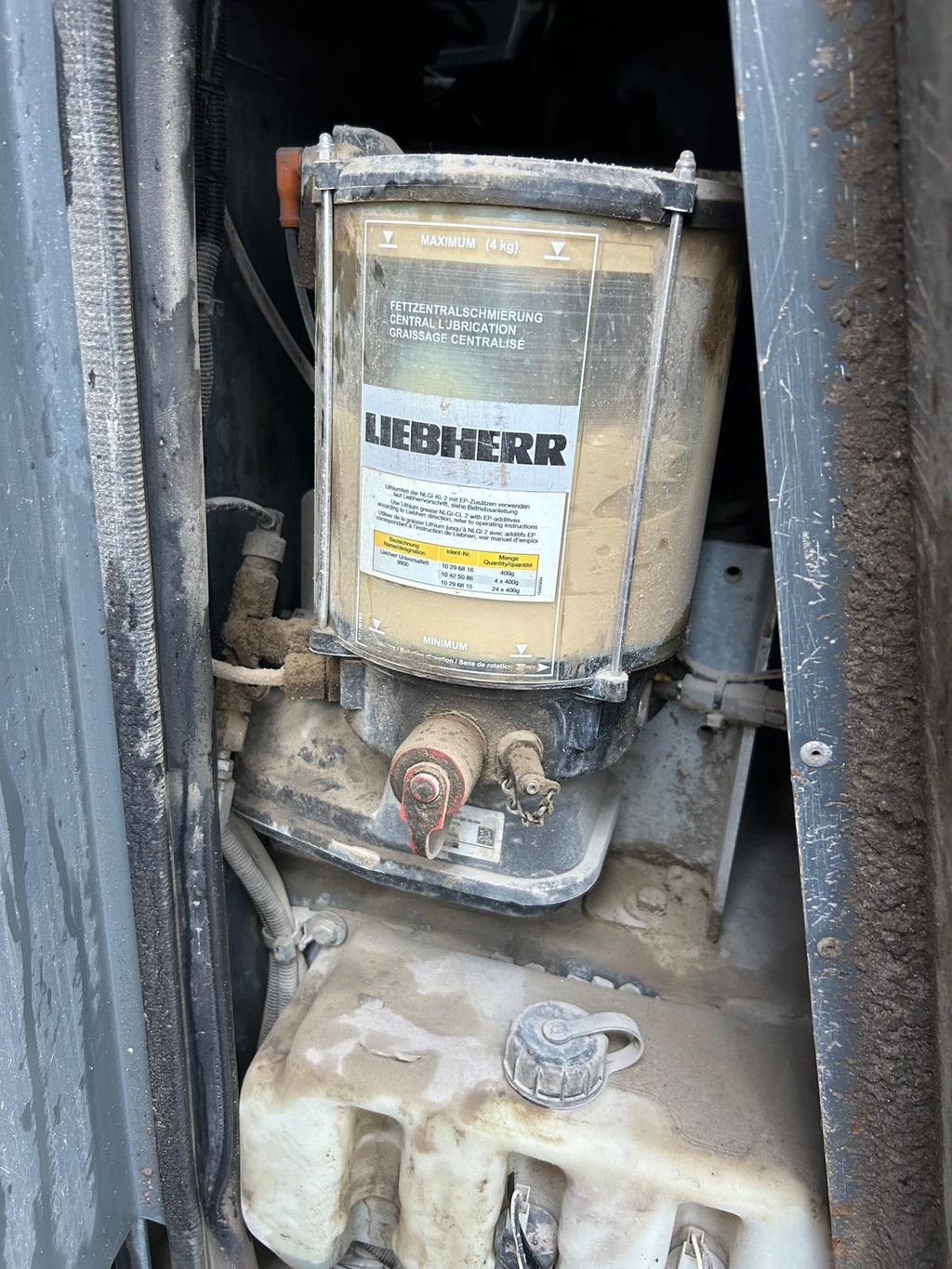 Liebherr L566