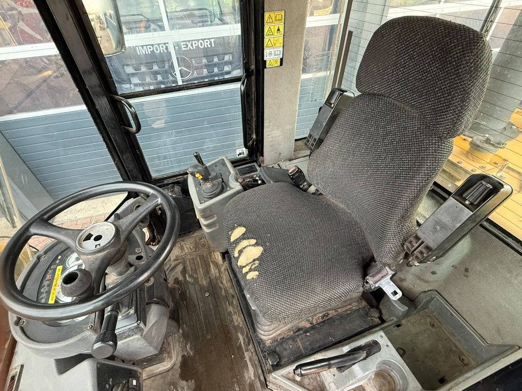 Caterpillar 928G