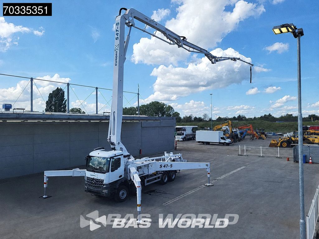 Mercedes Arocs 4542 8X4 47 mtrs SWAN TSP 47-5 160RZ concrete pump Full Steel Automatic Euro 3