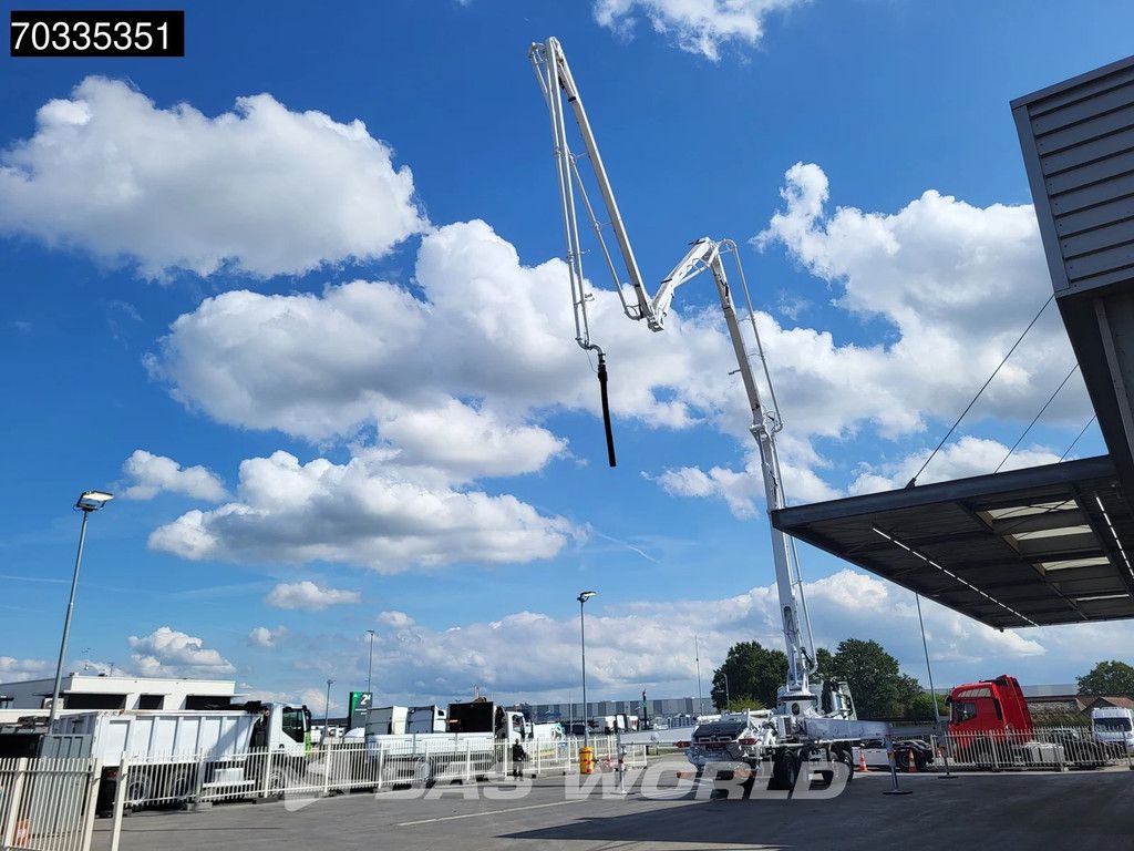 Mercedes Arocs 4542 8X4 47 mtrs SWAN TSP 47-5 160RZ concrete pump Full Steel Automatic Euro 3