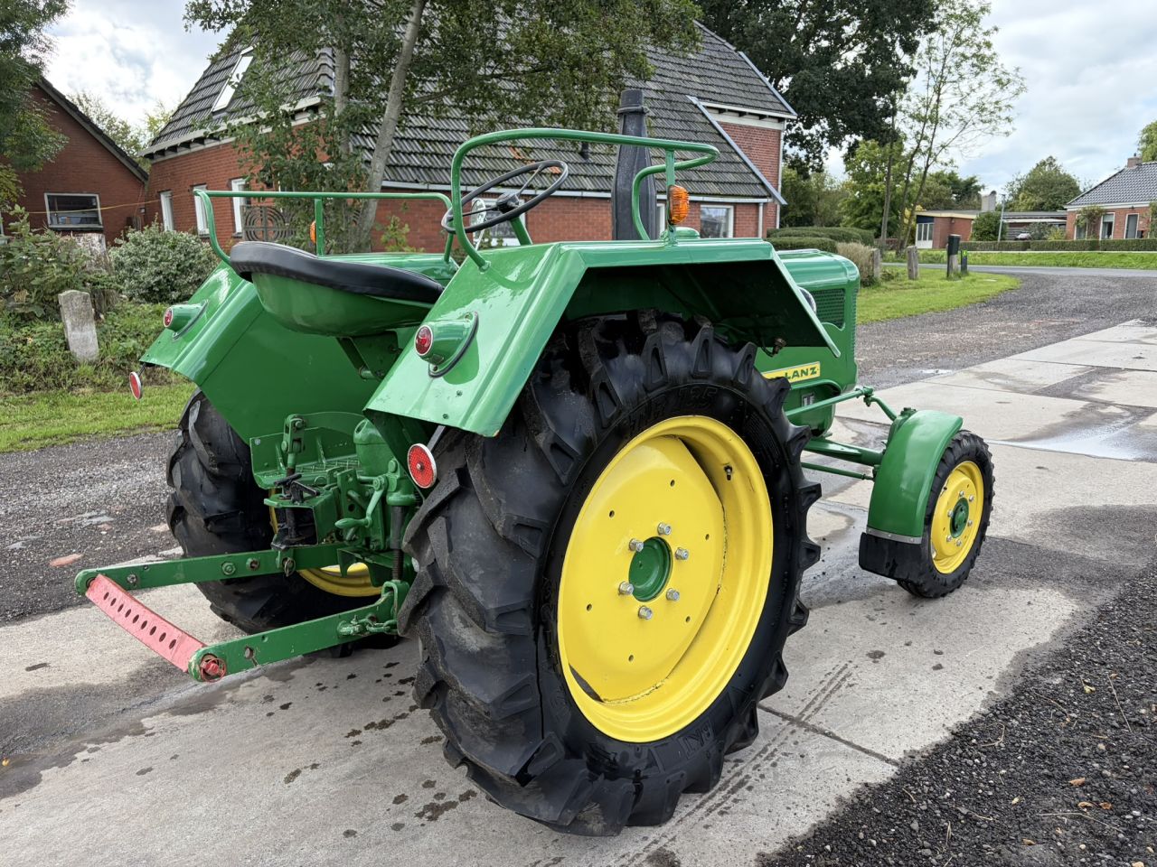 Lanz 2816 John Deere met hef
