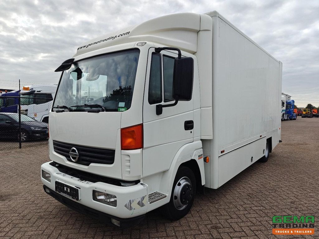 Nissan Atleon 4x2 Day Cab Euro5 - 8T - Boxed Body 5.3M + Portal Lift 1000KG + Towbar - 77,000km Original