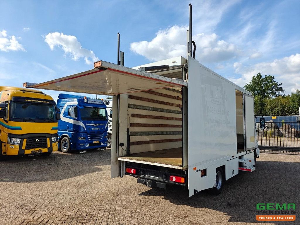 Nissan Atleon 4x2 Day Cab Euro5 - 8T - Boxed Body 5.3M + Portal Lift 1000KG + Towbar - 77,000km Original