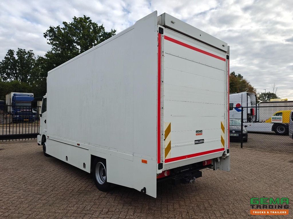 Nissan Atleon 4x2 Day Cab Euro5 - 8T - Boxed Body 5.3M + Portal Lift 1000KG + Towbar - 77,000km Original