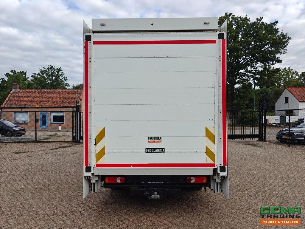 Nissan Atleon 4x2 Day Cab Euro5 - 8T - Boxed Body 5.3M + Portal Lift 1000KG + Towbar - 77,000km Original