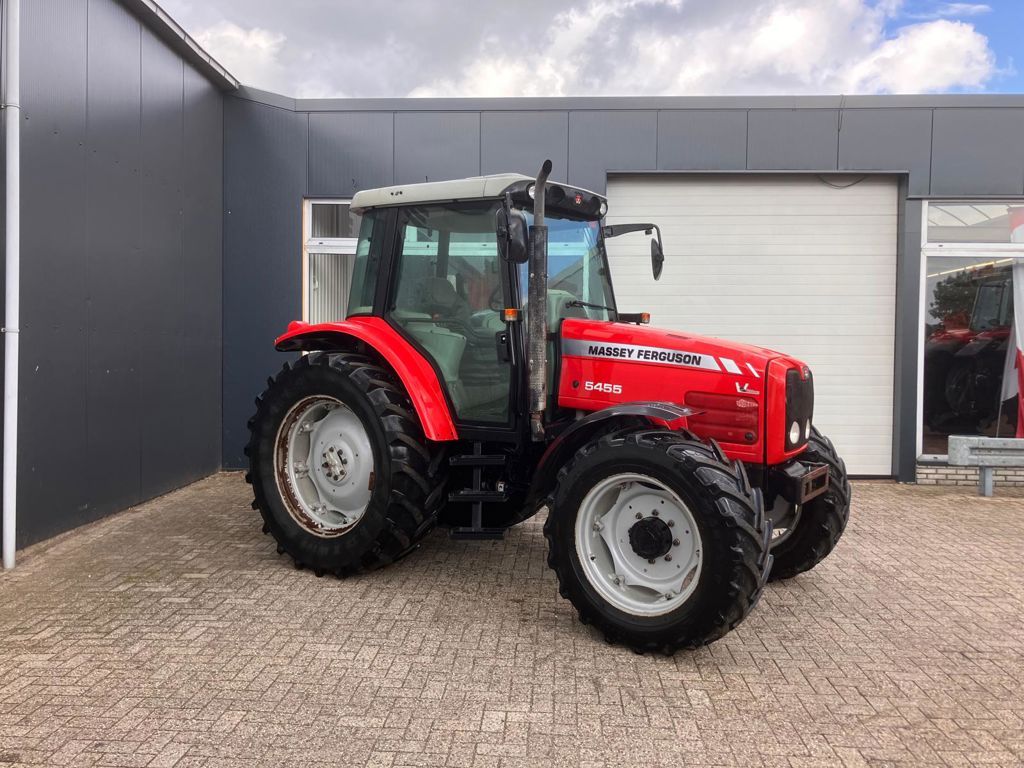Massey Ferguson 5455 SPEEDSHIFT