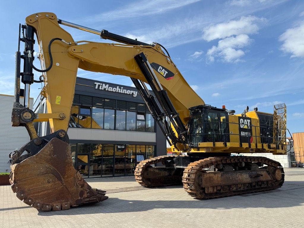 CAT 6015B