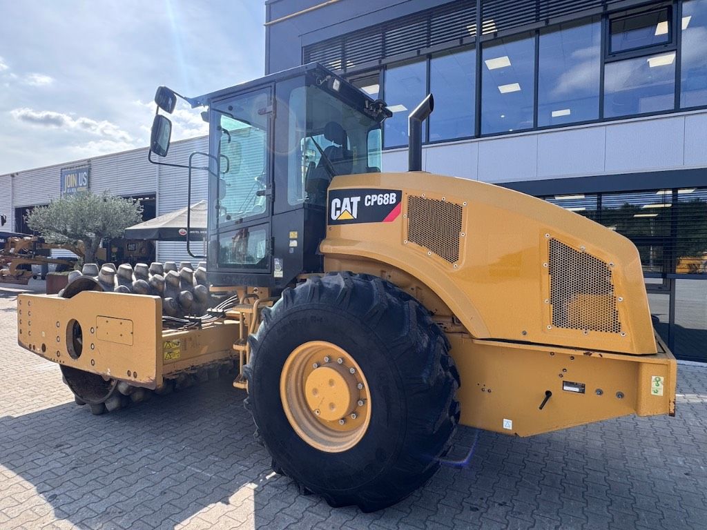 CAT CP68B