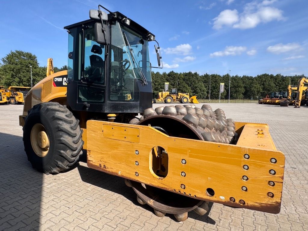 CAT CP68B