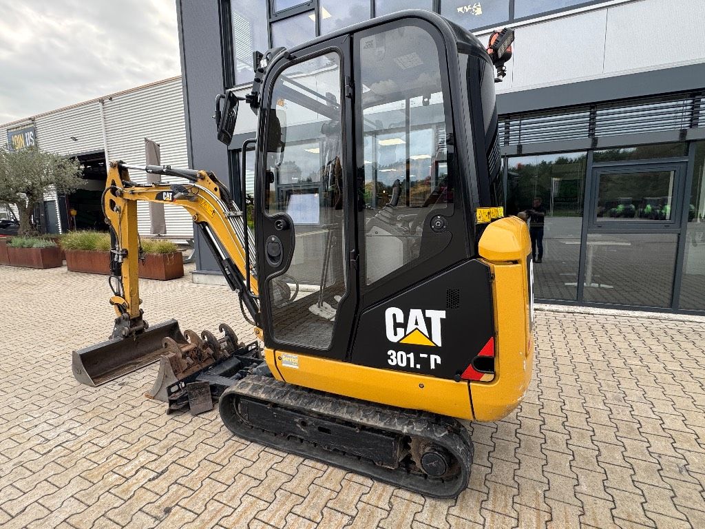 CAT 301.7 D