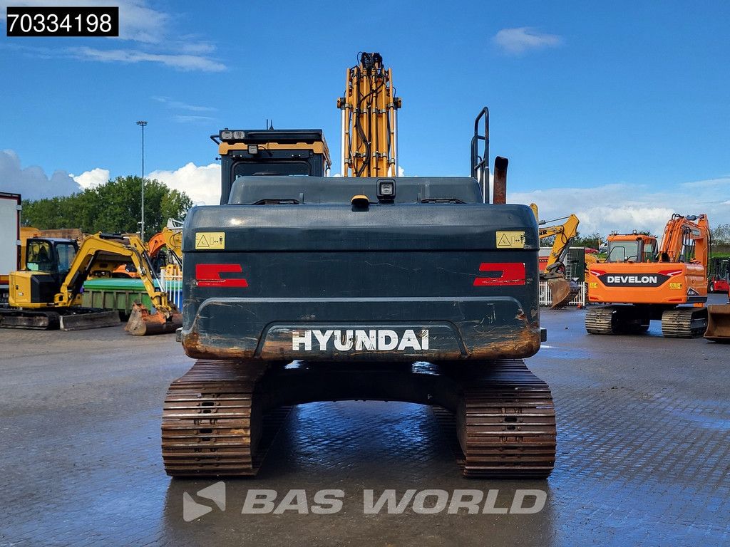 Hyundai HX220 L