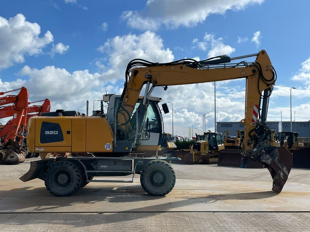 Liebherr A920 Litronic