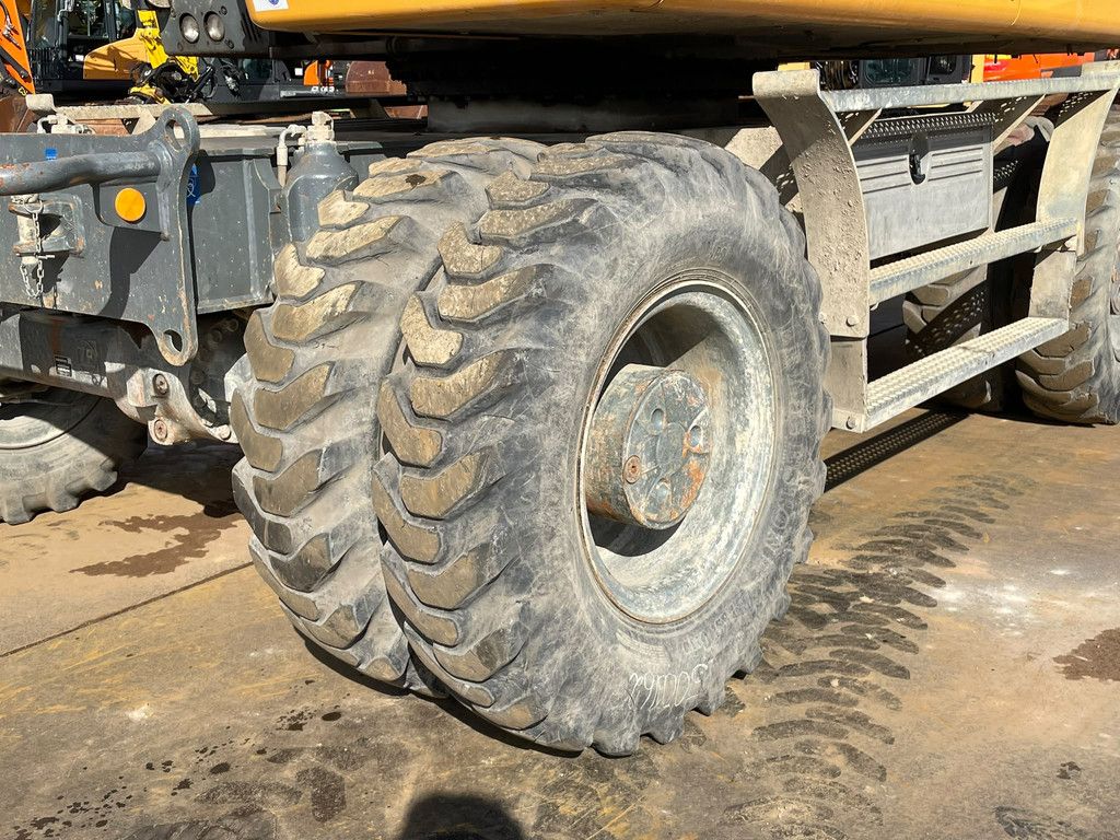 Liebherr A920 Litronic