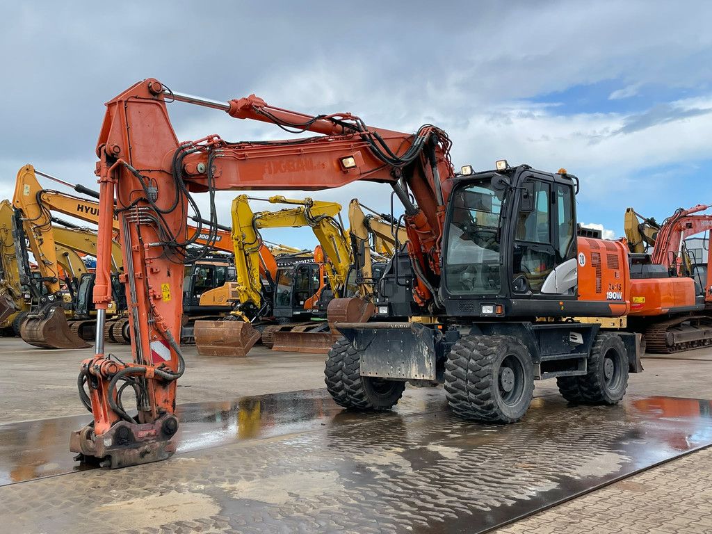 Hitachi ZX190W-6