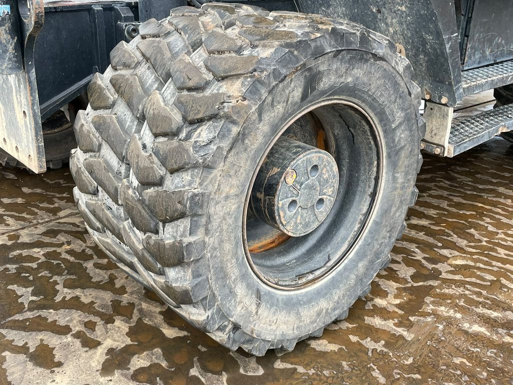 Hitachi ZX190W-6