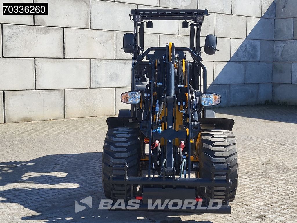 JCB 403 SP FACTORY WARRANTY – EUROSTEEL - KUBOTA