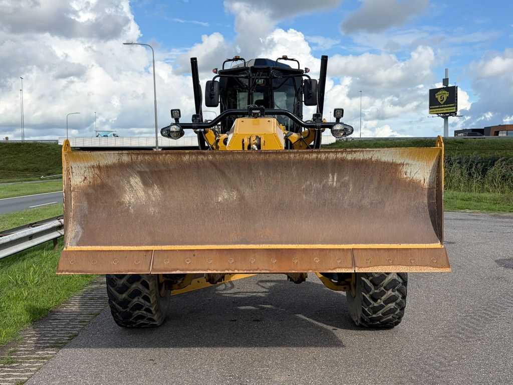 Caterpillar 140 AWD 15A CE / TUV / EPA Trimble prepared