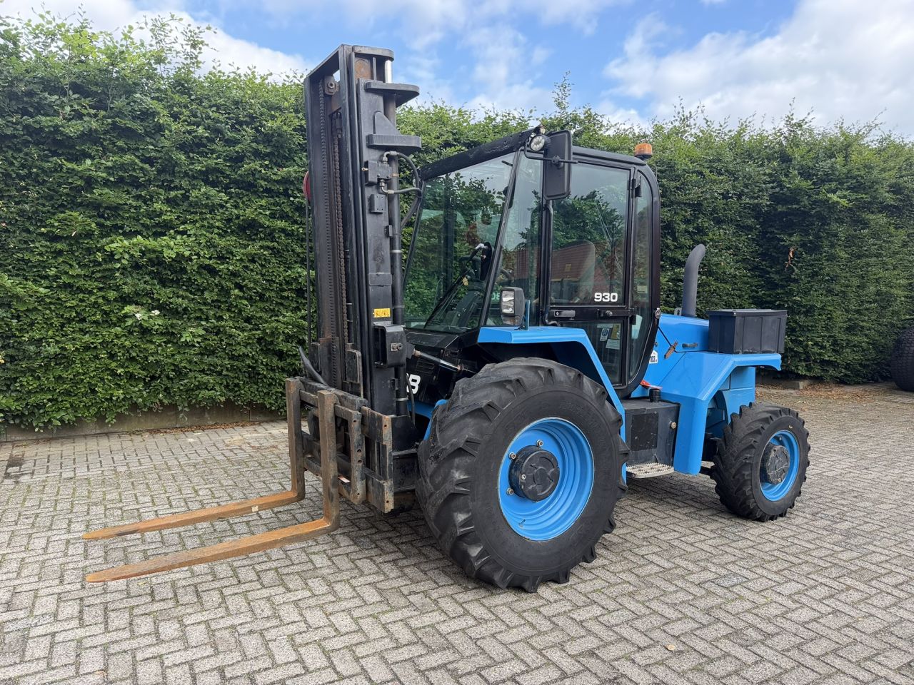 JCB 930-4