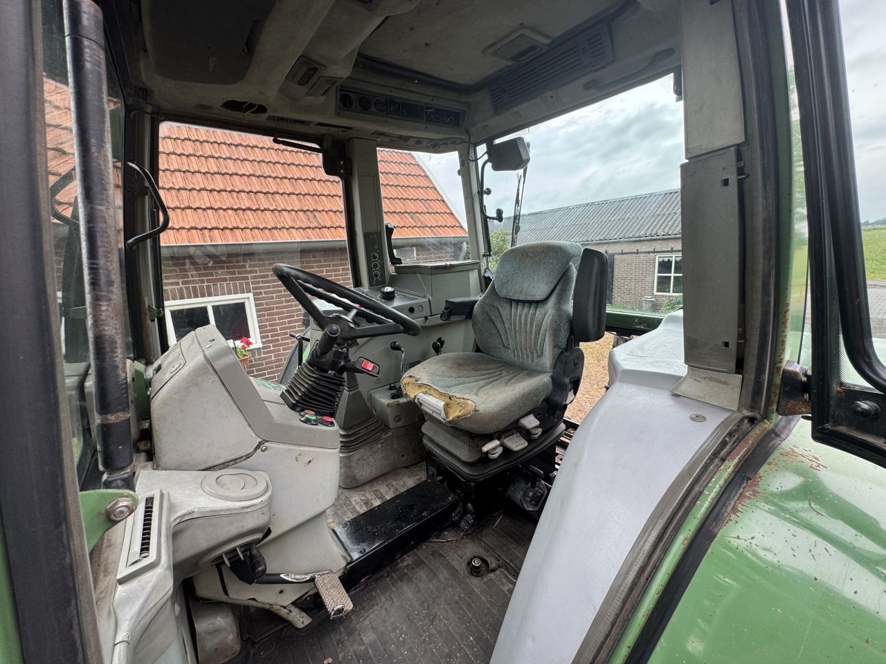 Fendt 824 Favorit Turboshift