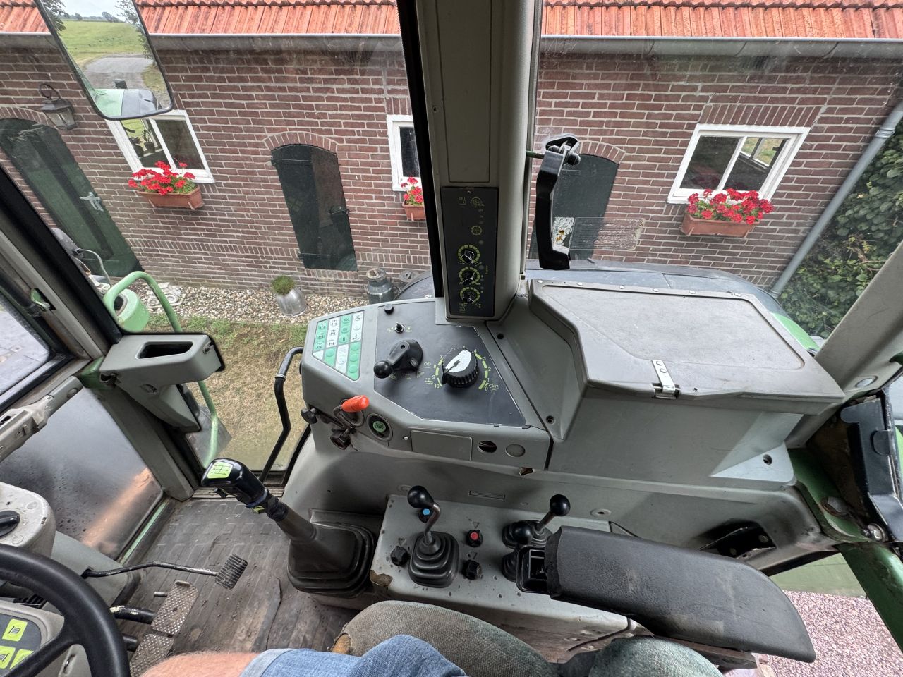 Fendt 824 Favorit Turboshift
