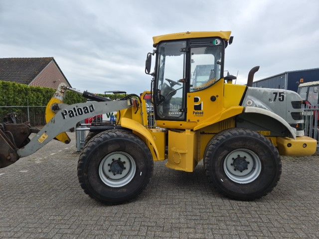 Palazzani PL75 shovel wiellader.
