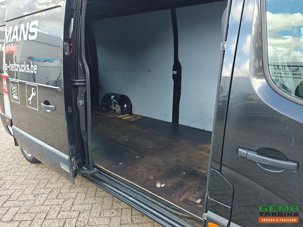 Renault MASTER Euro6B - L3H2 - AchterAs LuchtGeveerd - Navi - HandGeschakeld - Trekhaak - 04/2027 APK