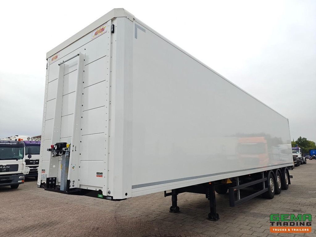 A&D LPRS24 Enclosed Body + Rear Closing Tailgate 2500KG - Steering Axle / Lift Axle - Belgian Registration - AS NEW CONDITION