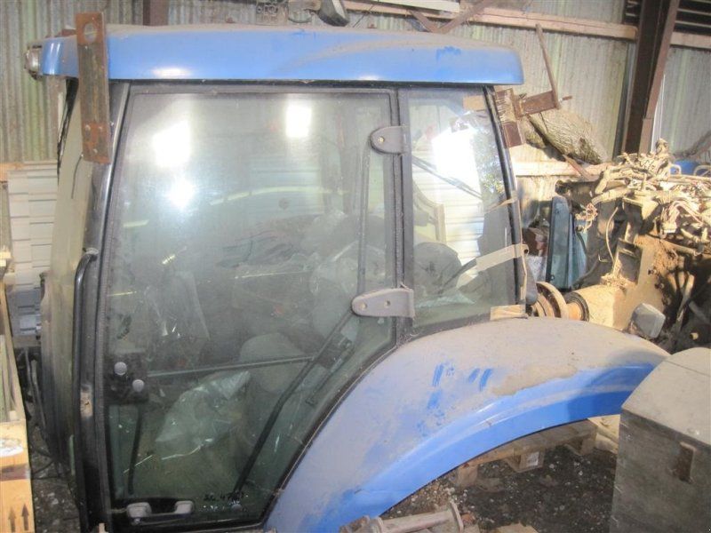 New Holland Førehus NH 8040