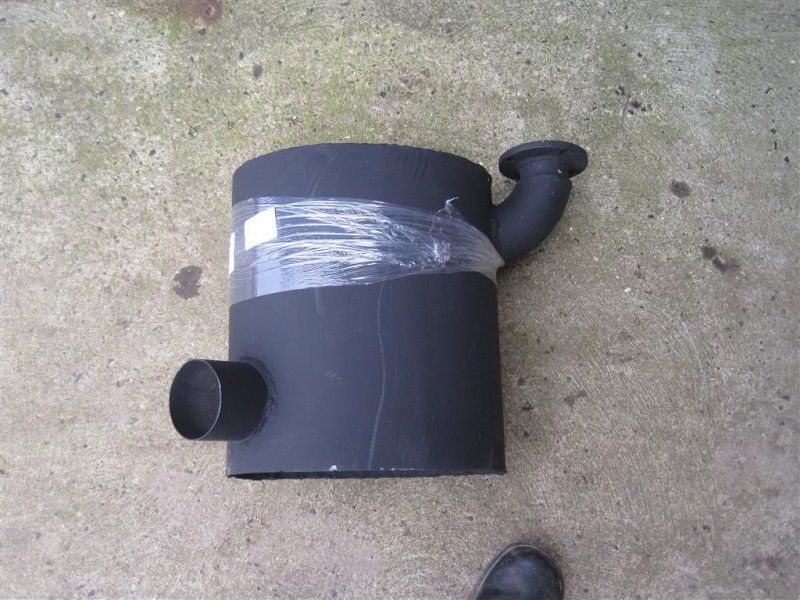 New Holland Lydpotte 8360/TM155