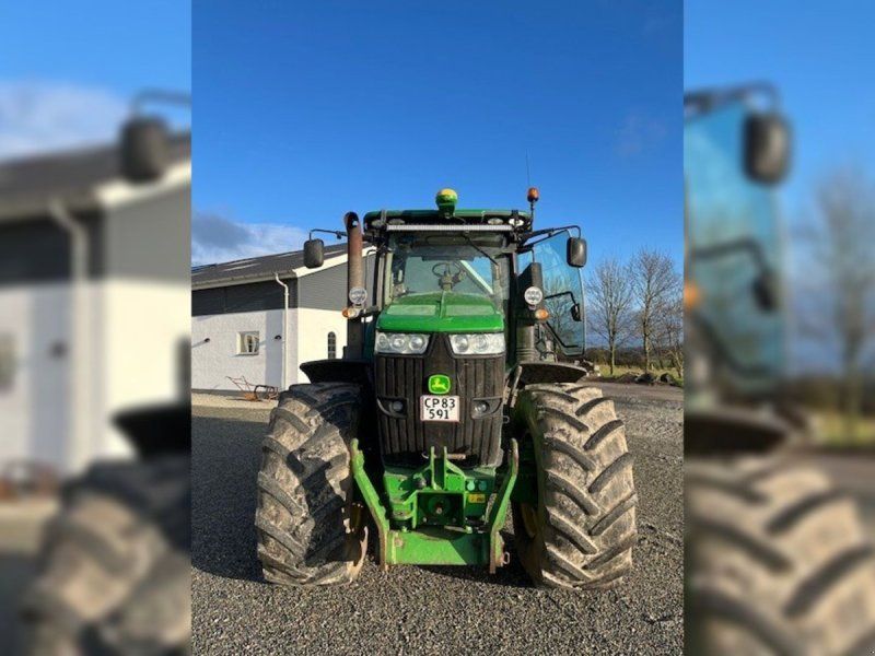 John Deere 7230R