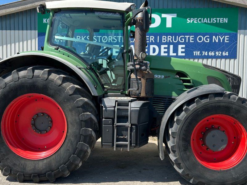 Fendt 933 Vario SCR Profi Plus  Med Front PTO