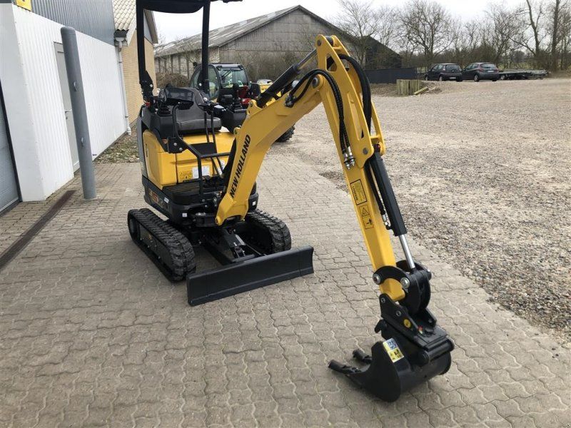 New Holland E15x EL MINIGRAVER