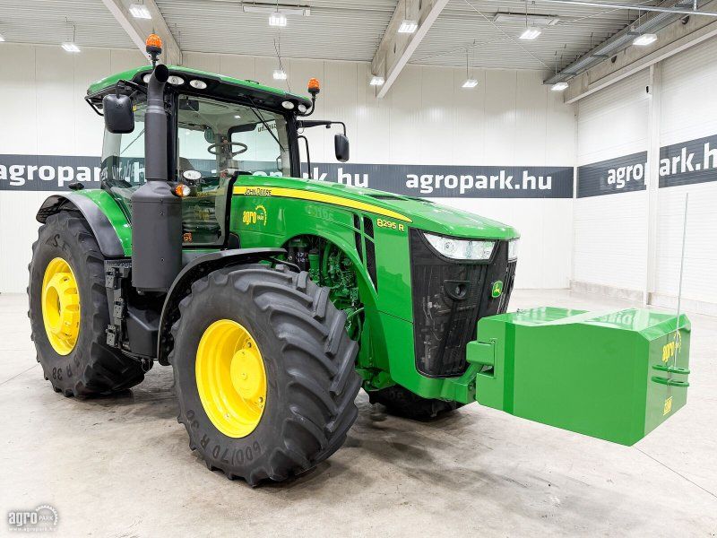 John Deere 8295R