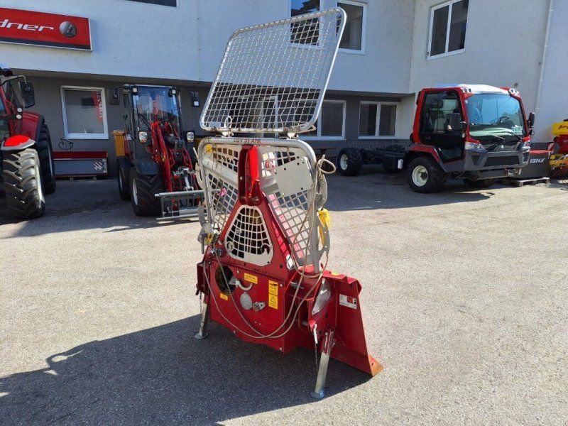 EGV 55 AHK