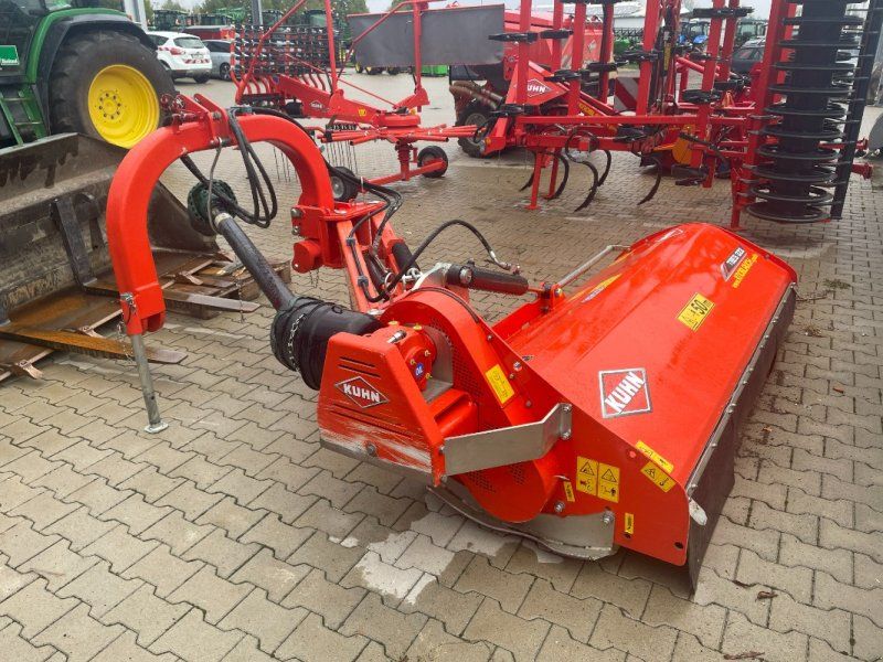 Kuhn TBES 222