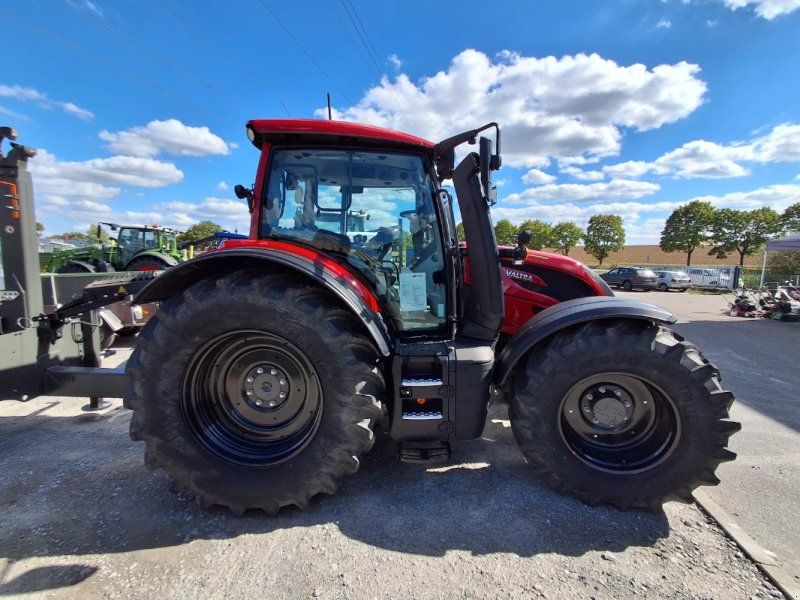 Valtra N 175D