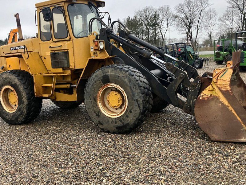 Volvo L90