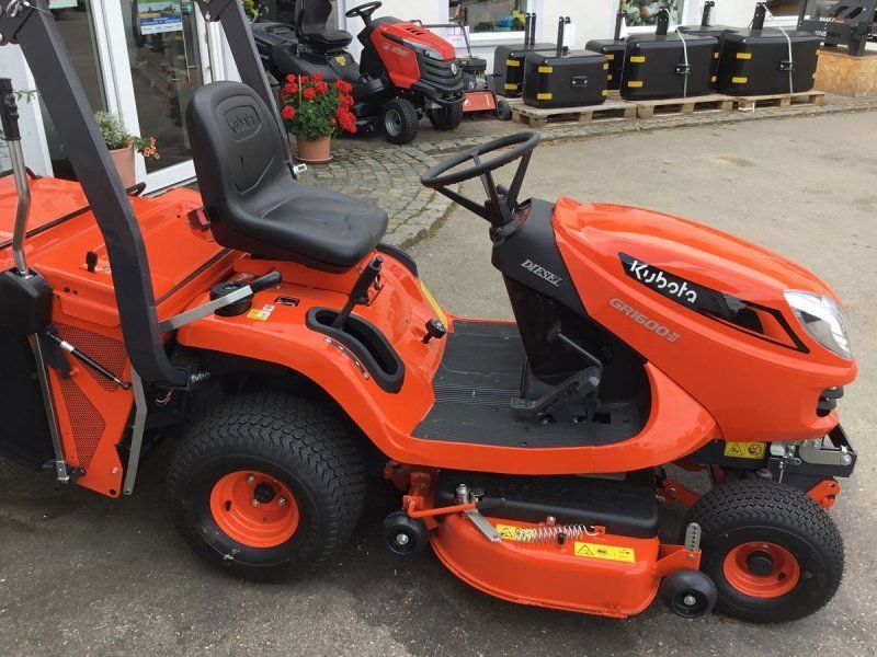 Kubota GR 1600