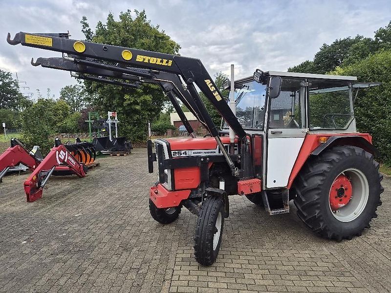 Massey Ferguson 254 S