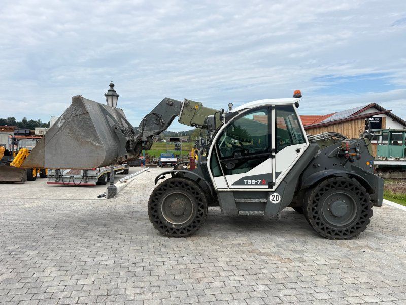 Liebherr T55-7