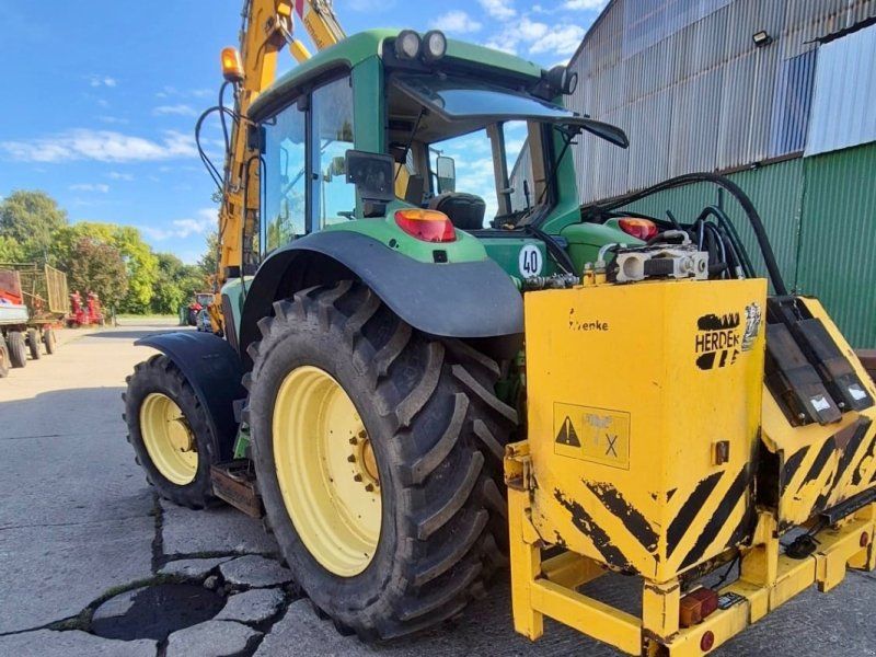 John Deere 6820 mit Herder Grenadier MBK502LS