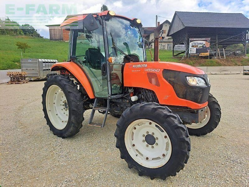 Kubota m8560
