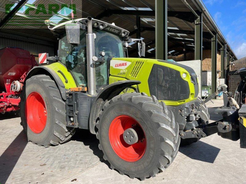 Claas AXION