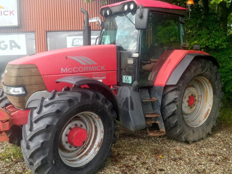 McCormick XTX 200