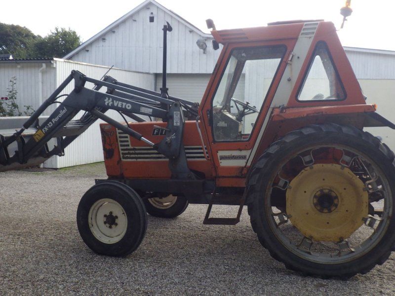 Fiat 780 m/frontlæsser