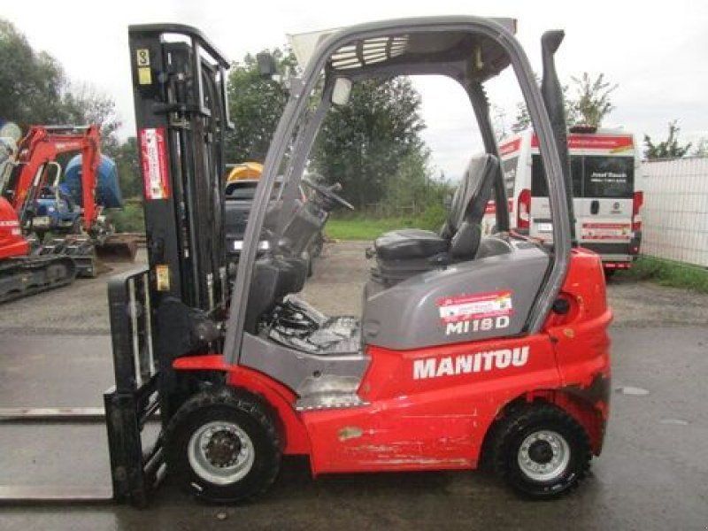Manitou MI18D ZINKENVERSTELLER + Seitenschieber + Dupl