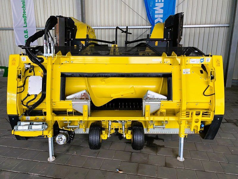 John Deere 30R Dual / Kemper