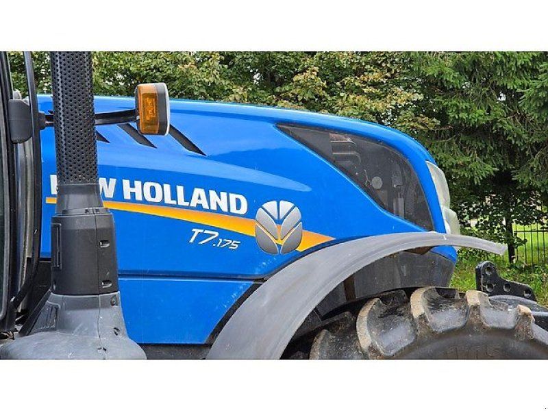 New Holland T7.175
